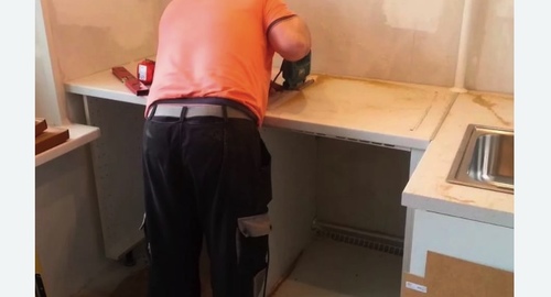 Сборка кухонного гарнитура. Столбовая